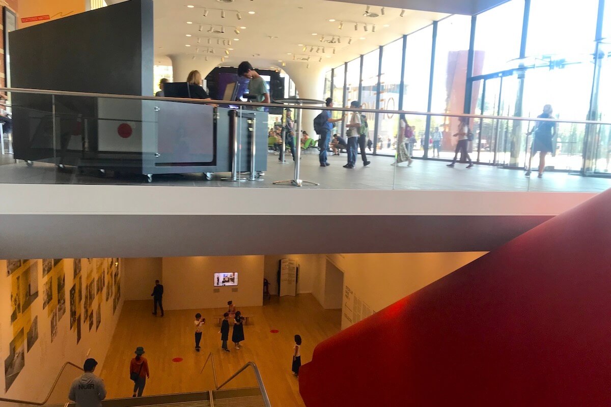 Stedelijk Museum split level